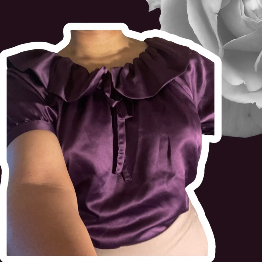Boat neck silk like satin top